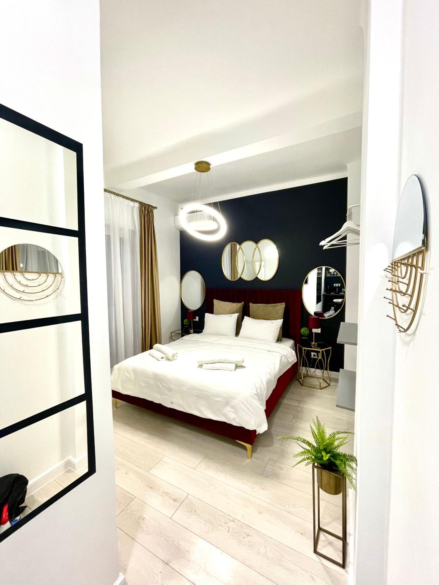Metropole Apartments - Old City Букурещ Екстериор снимка
